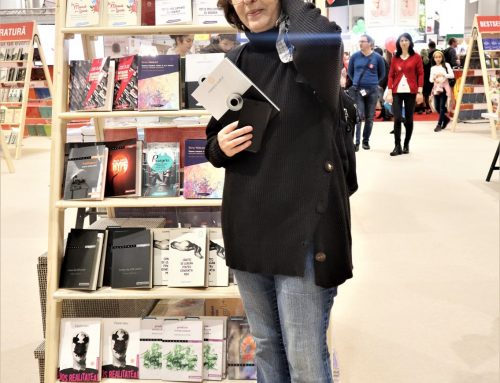 Mariana Codruț la lansarea cărții „Pulsul nu poate fi minimalist”
